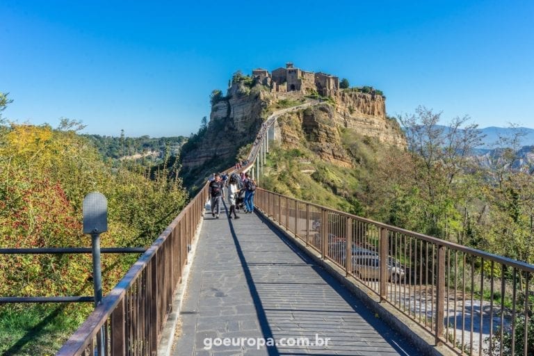 Civita di Bagnoregio: A Cidade que Morre