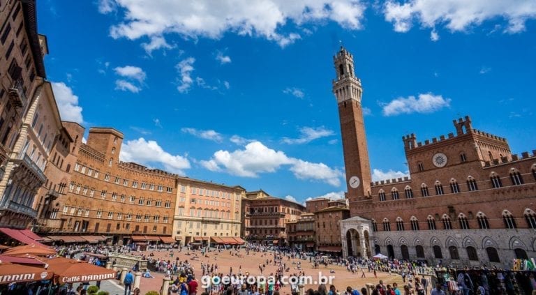A Piazza del Campo em Siena