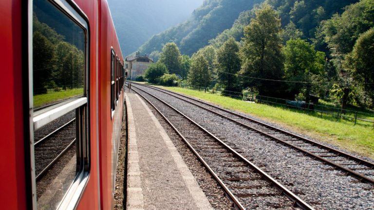 Trem-bala na Europa: onde encontrar, quanto custa e como reservar